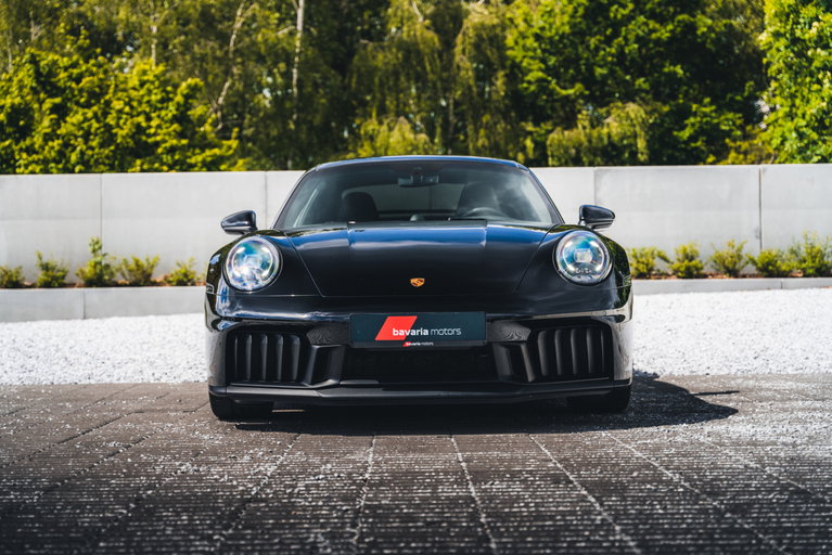 Porsche 992.2 Carrera GTS