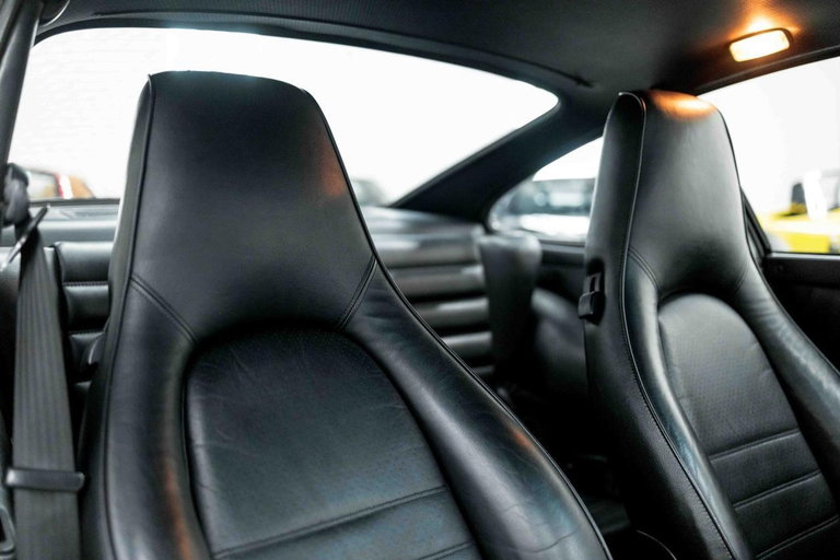 Porsche 911 Carrera 3.2 (US)
