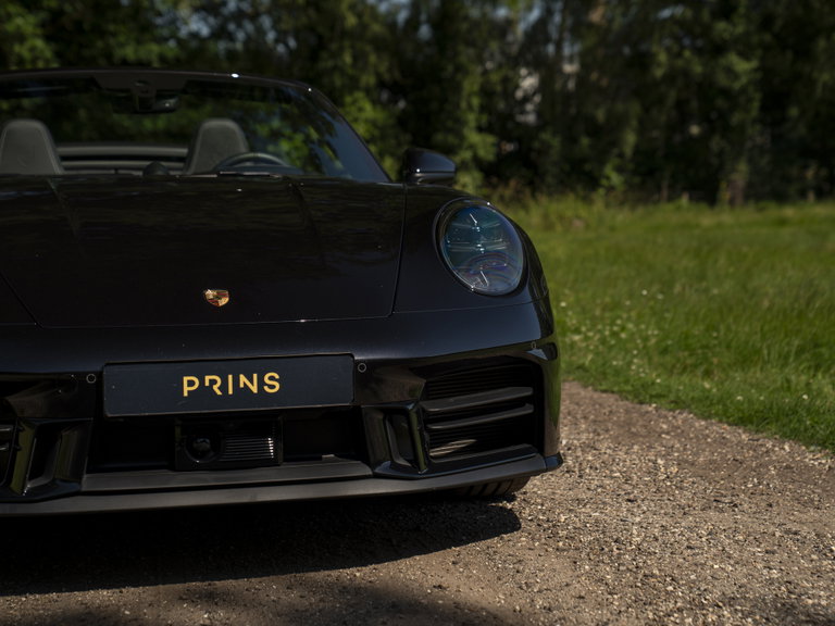 Porsche 992 Carrera