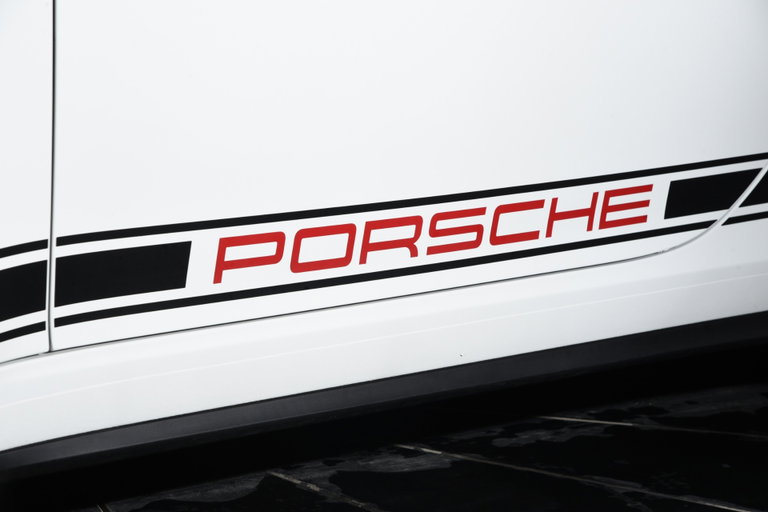 Porsche 911 R