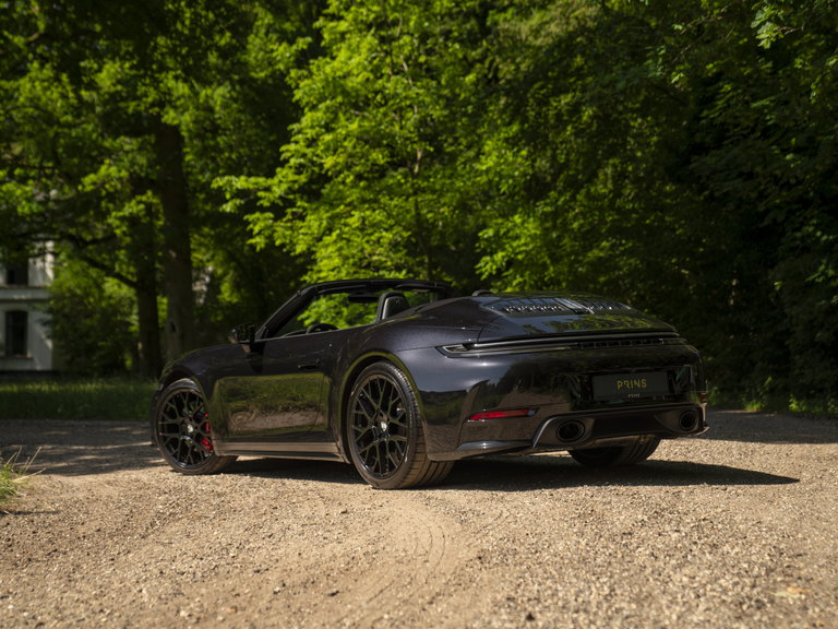 Porsche 992 Carrera