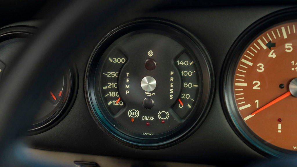 Porsche 911 Reimagined by Singer