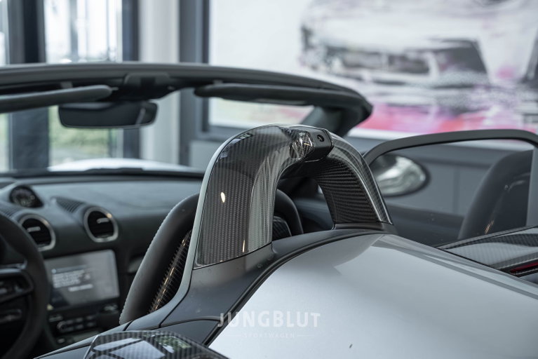 Porsche 718 Spyder RS