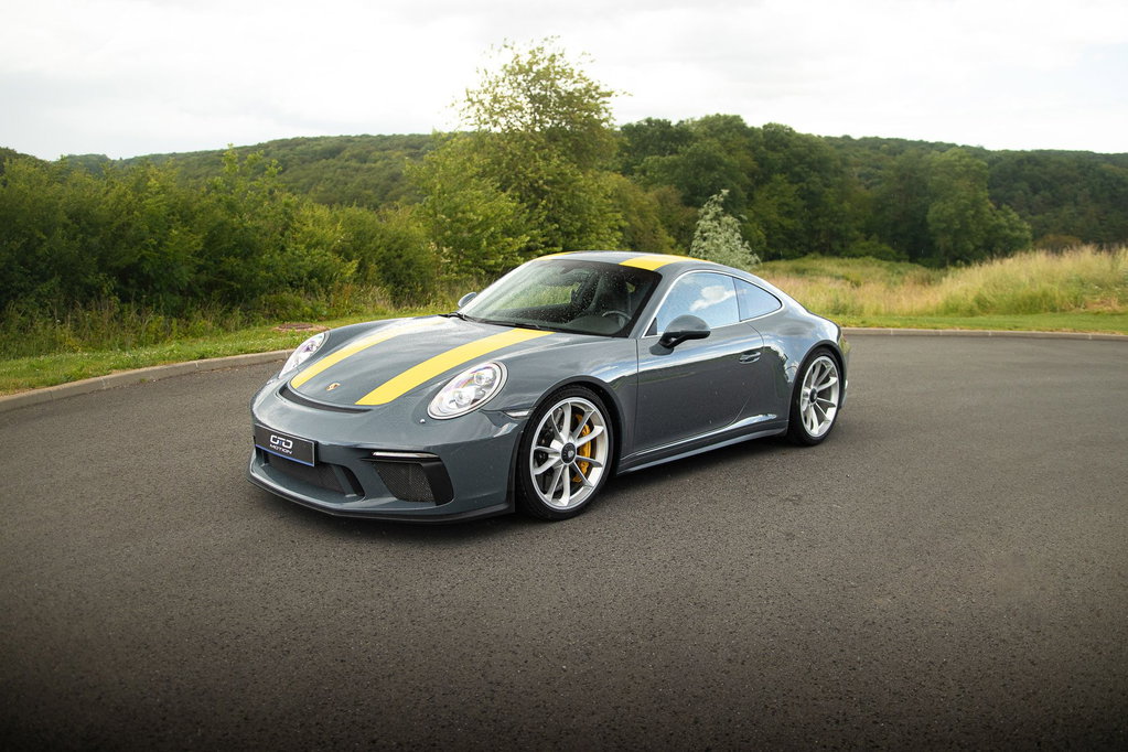 Porsche 991.2 GT3 Touring