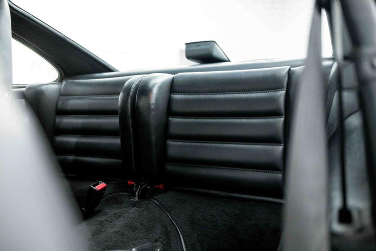 Porsche 911 Carrera 3.2 (US)