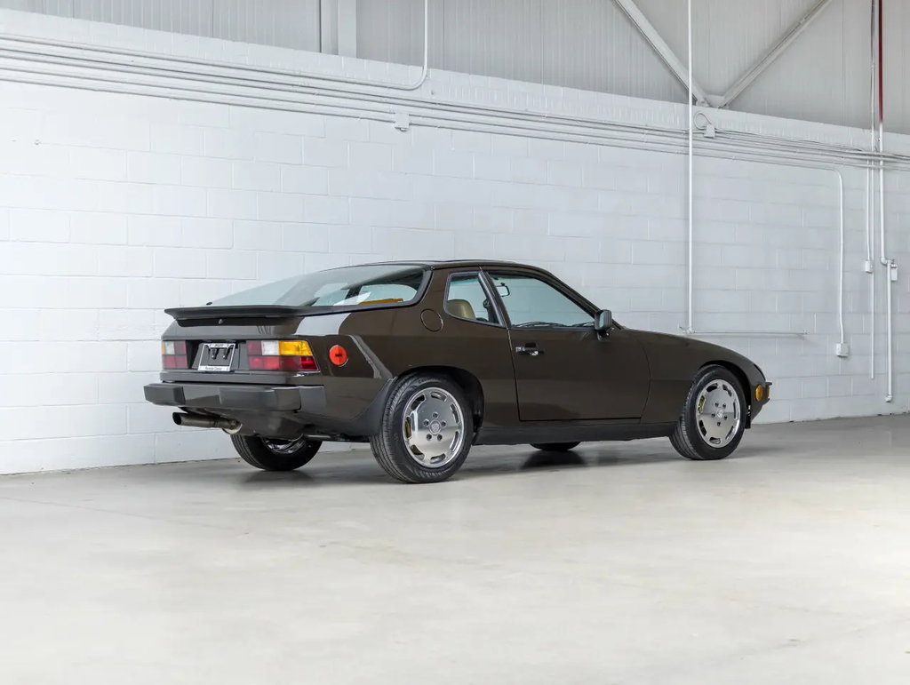 Porsche 924 Turbo
