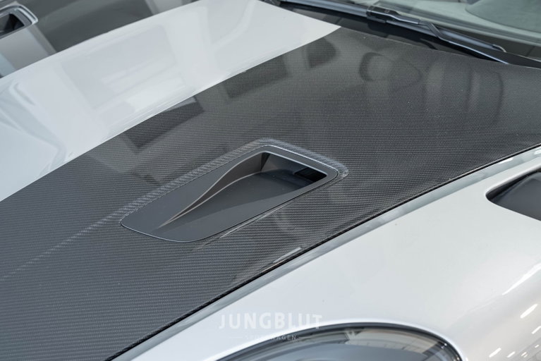 Porsche 718 Spyder RS