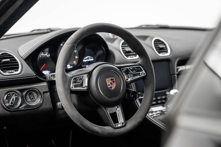 Porsche 718 Cayman GTS 4.0