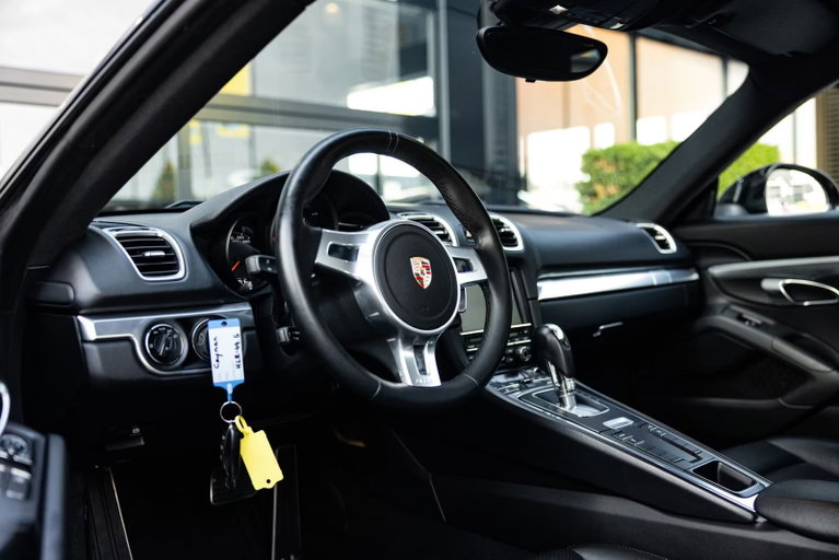 Porsche 981 Cayman