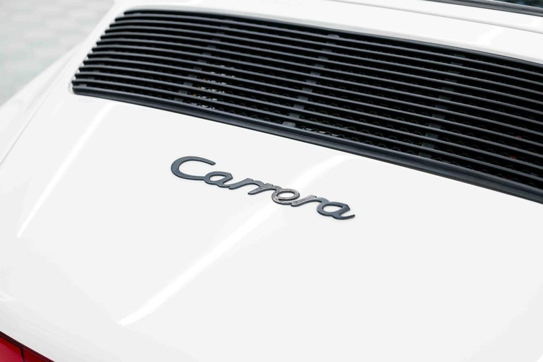 Porsche 911 Carrera 3.2 (US)
