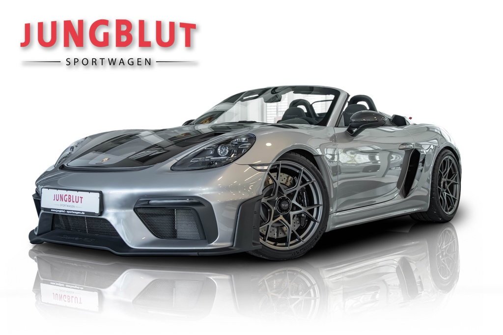 Porsche 718 Spyder RS