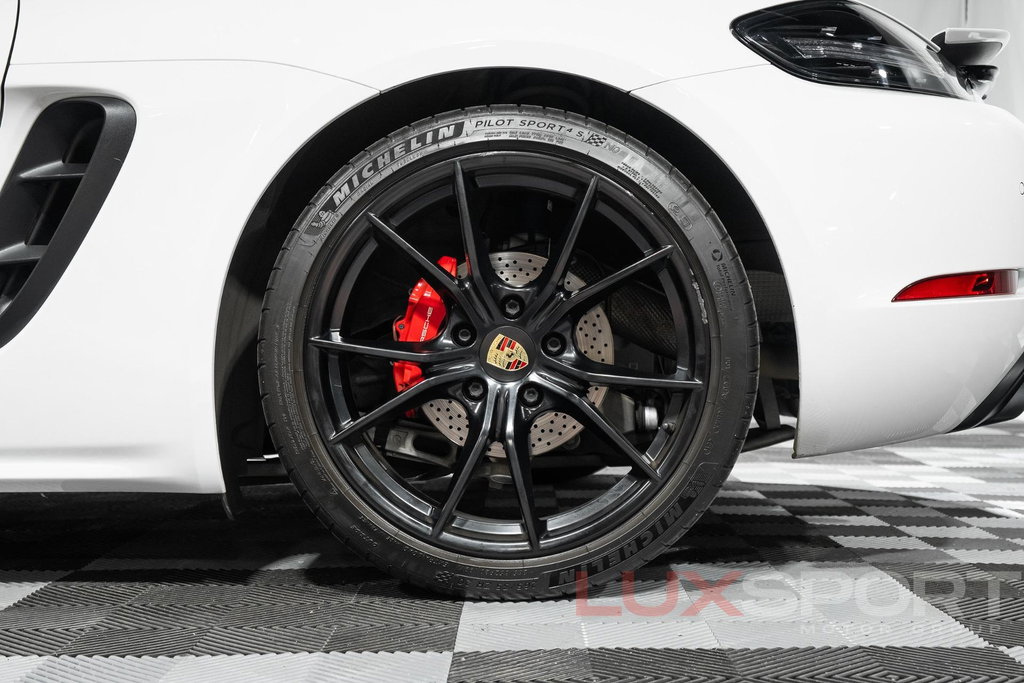 Porsche 718 Boxster GTS