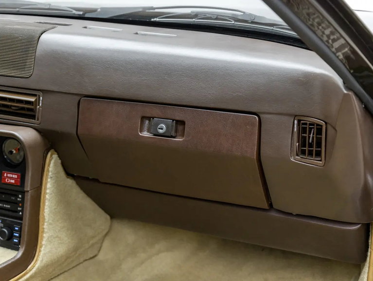 Porsche 924 Turbo