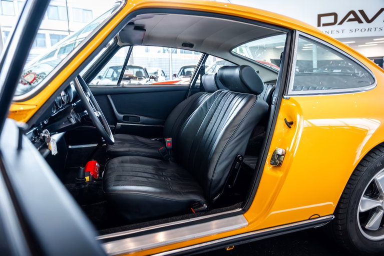 Porsche 911 S (F-Modell)