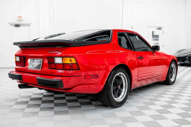 Porsche 944 Turbo Coupé