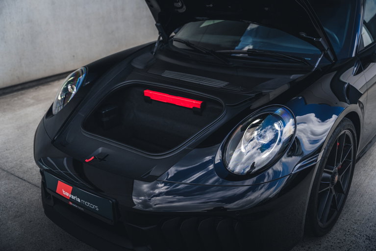 Porsche 992.2 Carrera GTS