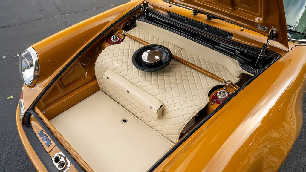 Porsche 911 Reimagined by Singer