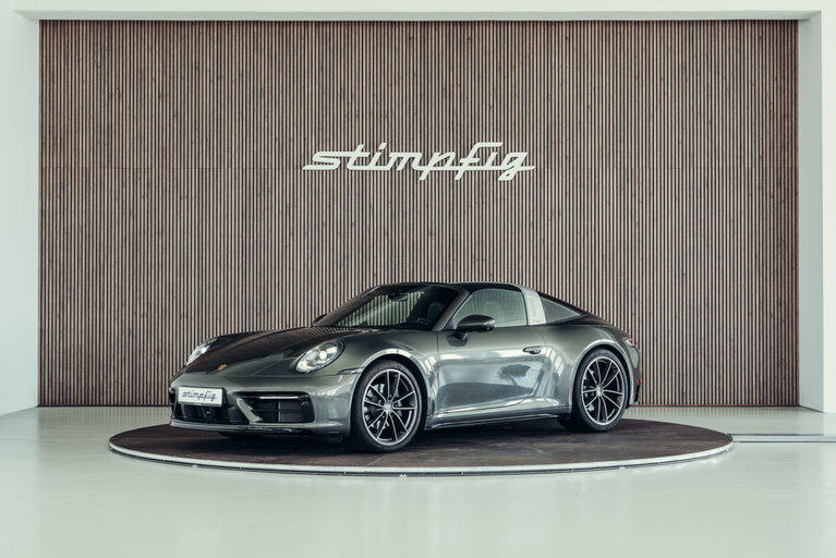 Porsche 992 Targa 4