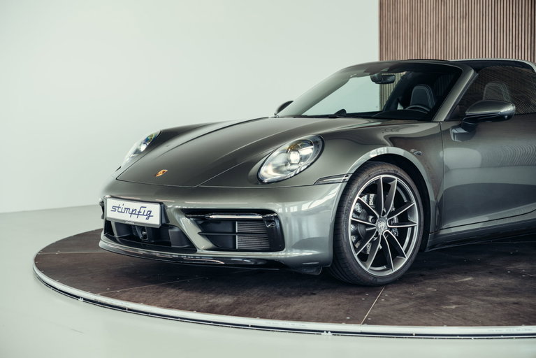 Porsche 992 Targa 4