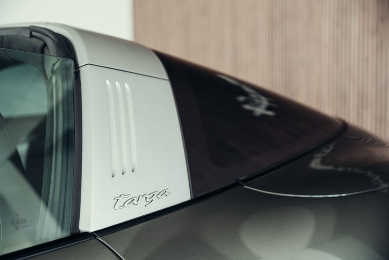 Porsche 992 Targa 4