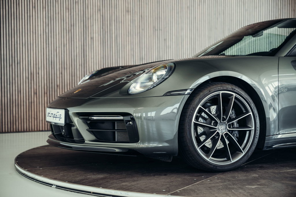 Porsche 992 Targa 4