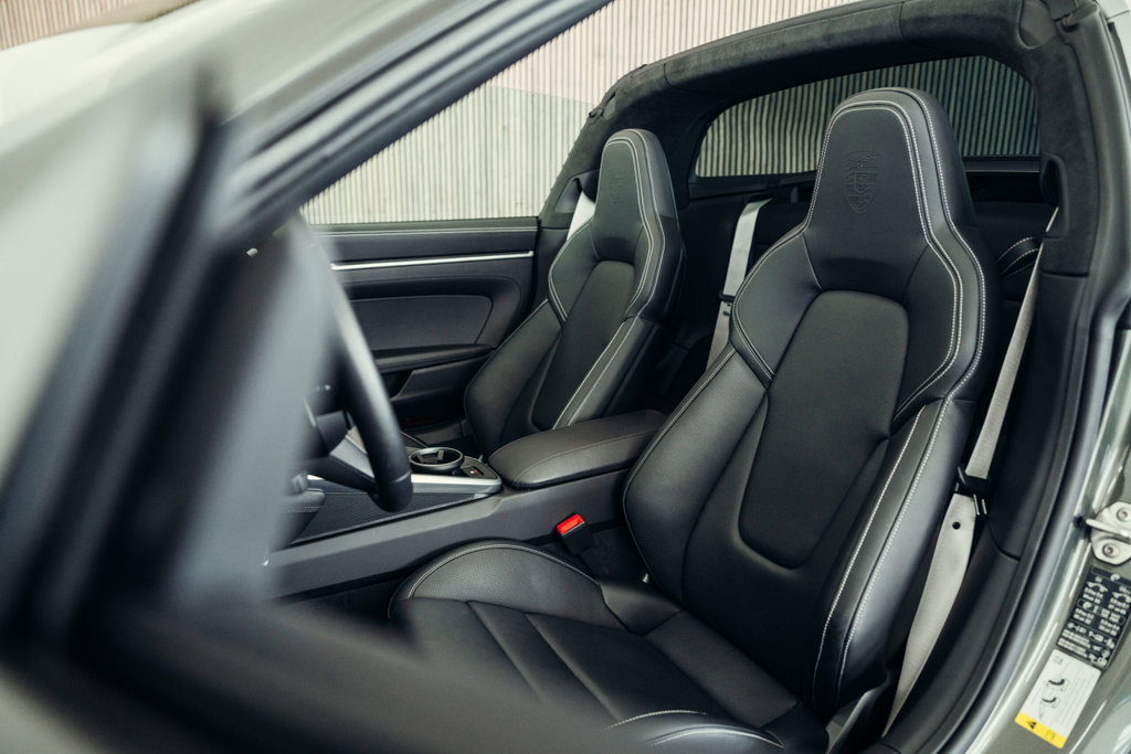 Porsche 992 Targa 4