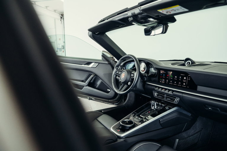 Porsche 992 Targa 4