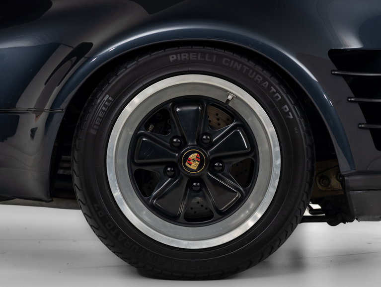 Porsche 911 Turbo 3.3