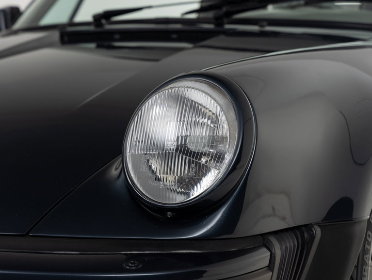 Porsche 911 Turbo 3.3