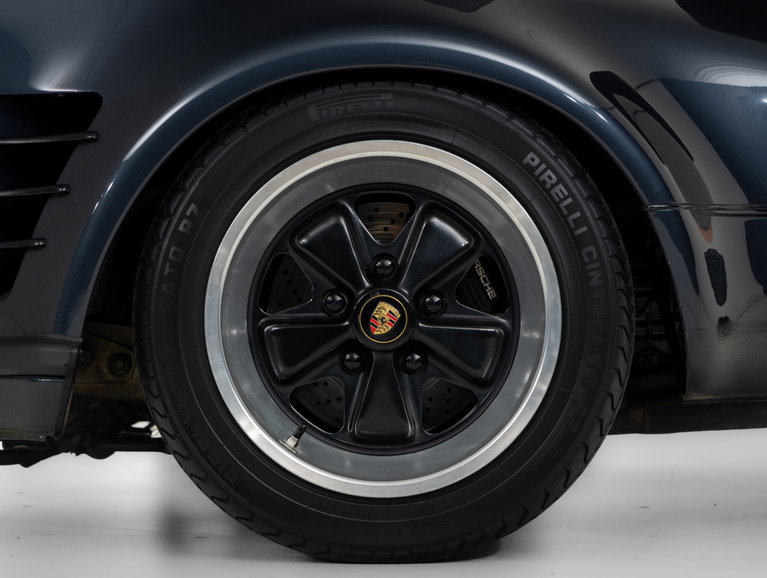 Porsche 911 Turbo 3.3