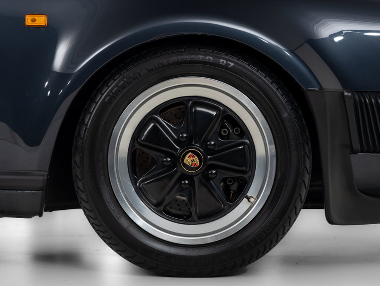Porsche 911 Turbo 3.3
