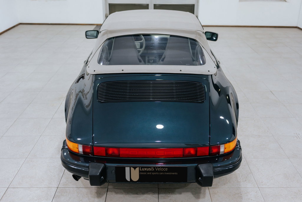 Porsche 911 Carrera 3.2 « 25 Jahre 911 »