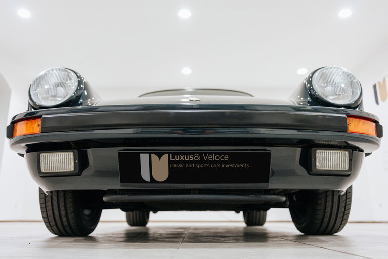 Porsche 911 Carrera 3.2 « 25 Jahre 911 »