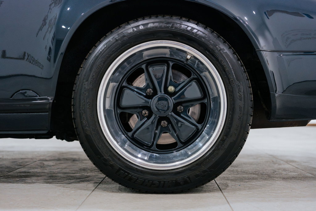 Porsche 911 Carrera 3.2 « 25 Jahre 911 »