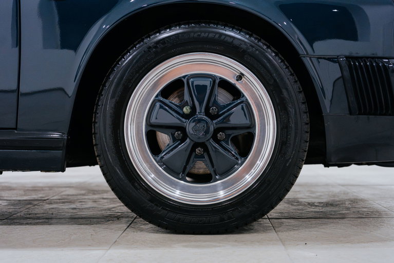 Porsche 911 Carrera 3.2 « 25 Jahre 911 »