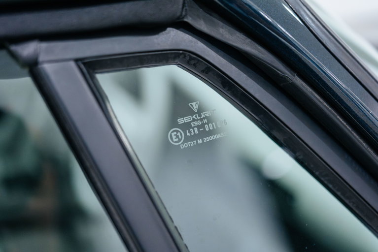 Porsche 911 Carrera 3.2 « 25 Jahre 911 »