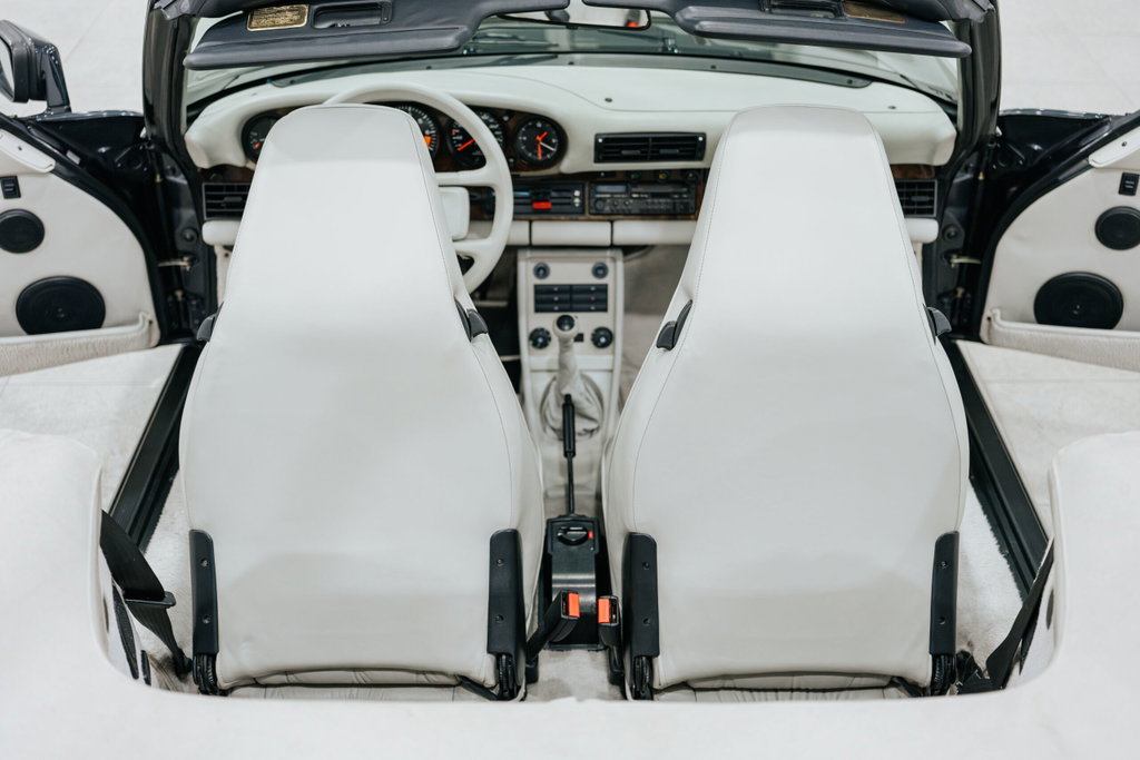 Porsche 911 Carrera 3.2 « 25 Jahre 911 »