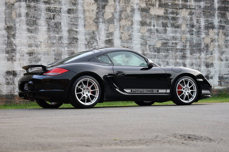 Porsche 987 Cayman R