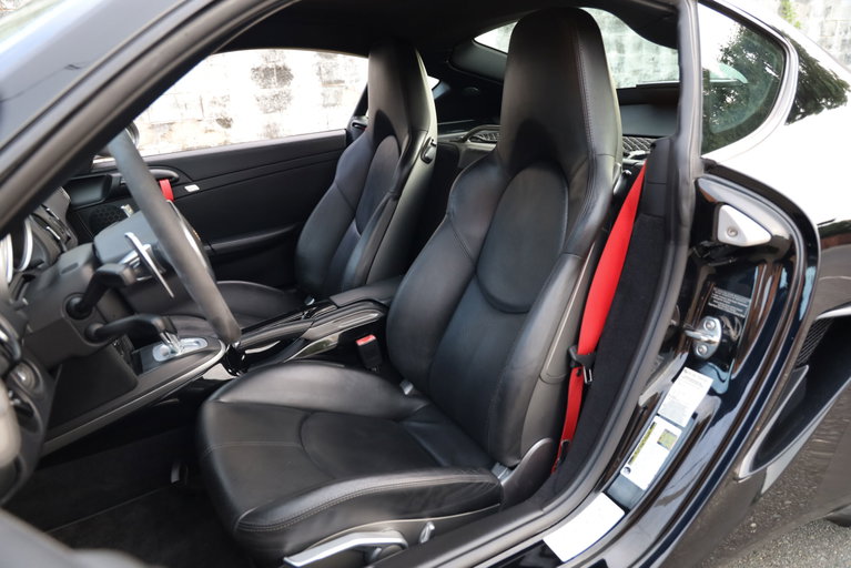 Porsche 987 Cayman R