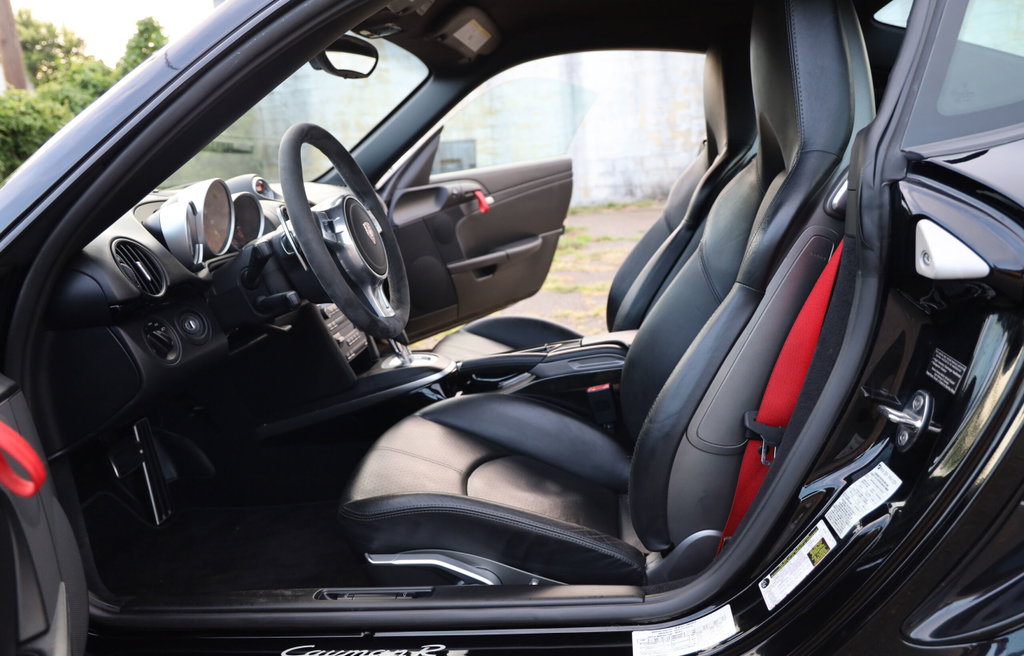 Porsche 987 Cayman R