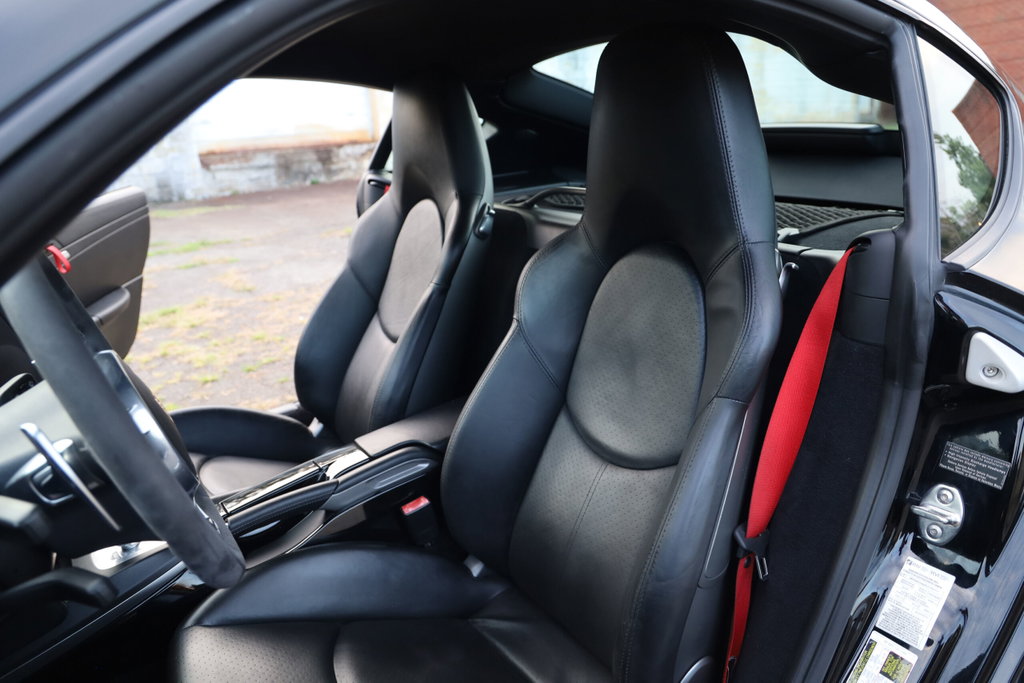Porsche 987 Cayman R