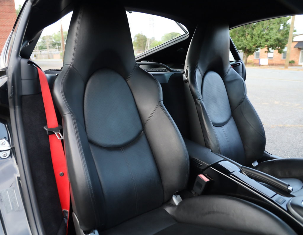 Porsche 987 Cayman R