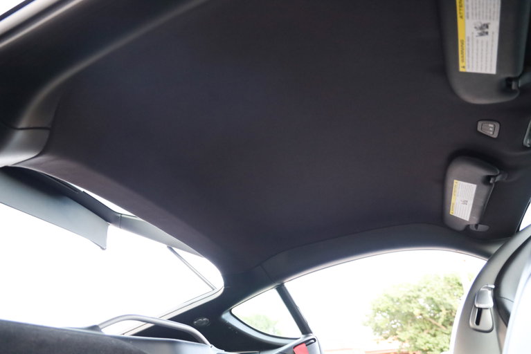 Porsche 987 Cayman R