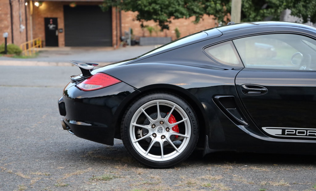 Porsche 987 Cayman R