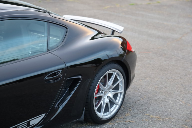 Porsche 987 Cayman R