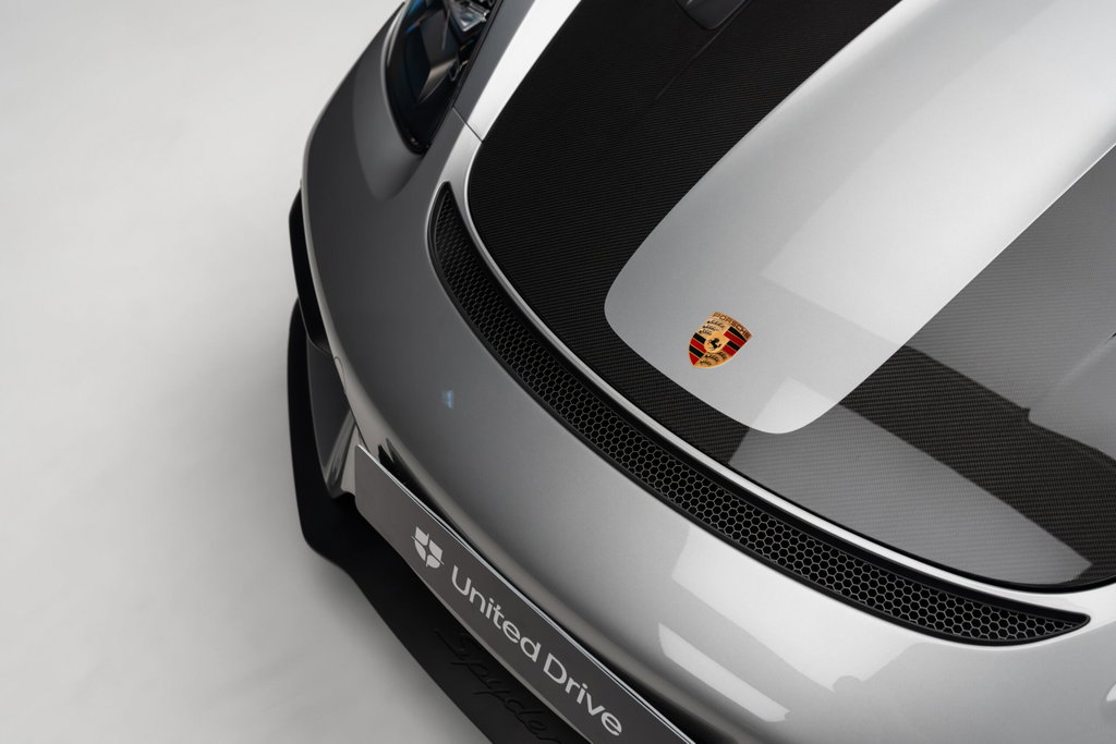 Porsche 718 Spyder RS
