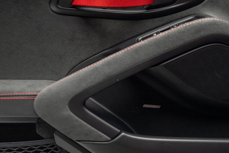 Porsche 718 Spyder RS