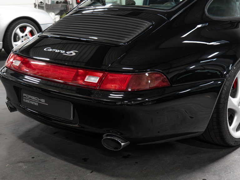 Porsche 993 Carrera 4S