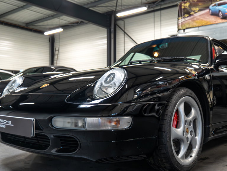 Porsche 993 Carrera 4S