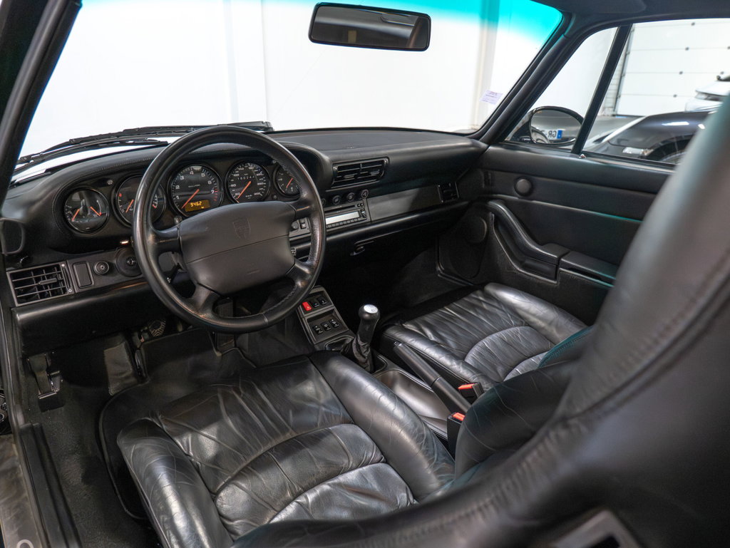 Porsche 993 Carrera 4S